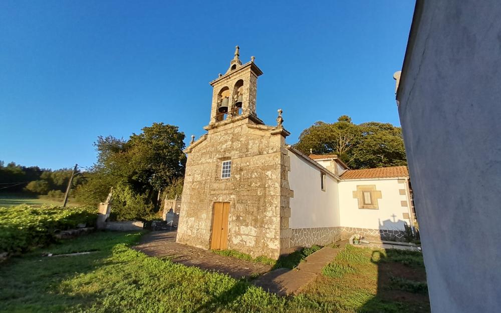 Igrexa de Val de Sangorza.